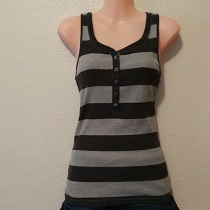 Old Navy stripped shirt